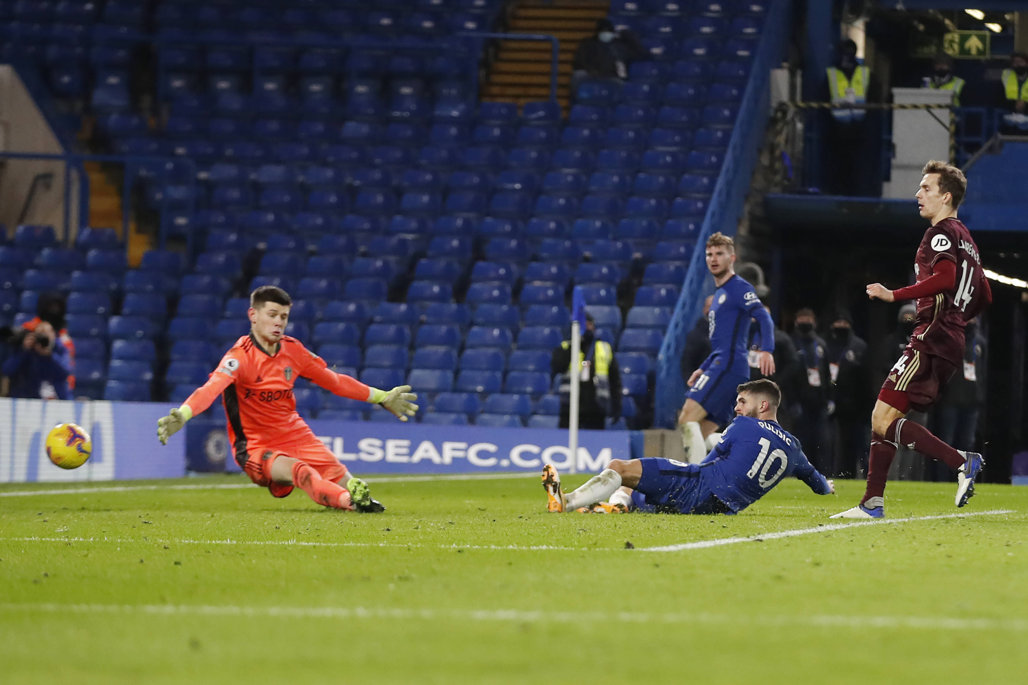 發了廣泛的 發了廣泛的